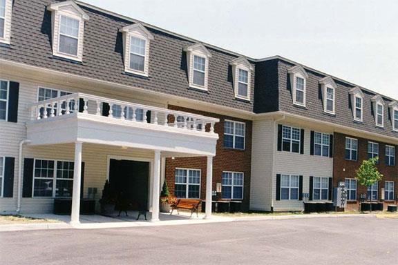 The Commons at Chesapeake - AFTER 55+ in Chesapeake, VA - Foto de edificio