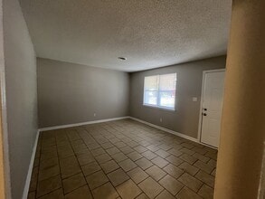 2425 Amsterdam Dr in Augusta, GA - Building Photo - Building Photo