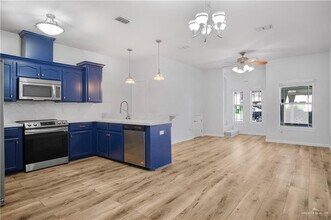 15 West Dr in Pharr, TX - Building Photo - Building Photo