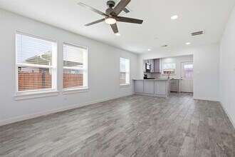 10103 Goldcrest St in Houston, TX - Building Photo - Building Photo