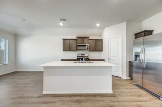 509 Regiment Rd in Sherman, TX - Building Photo - Building Photo