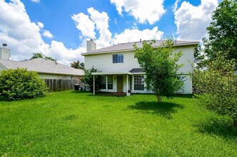 3210 Cherry Bark Oak Dr in Houston, TX - Building Photo - Building Photo