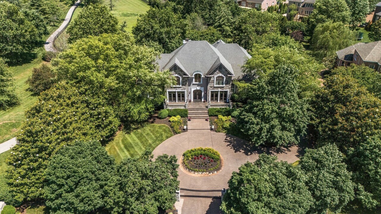 700 Princeton Hills Dr in Brentwood, TN - Building Photo