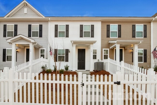 property at 16 Beautyberry St