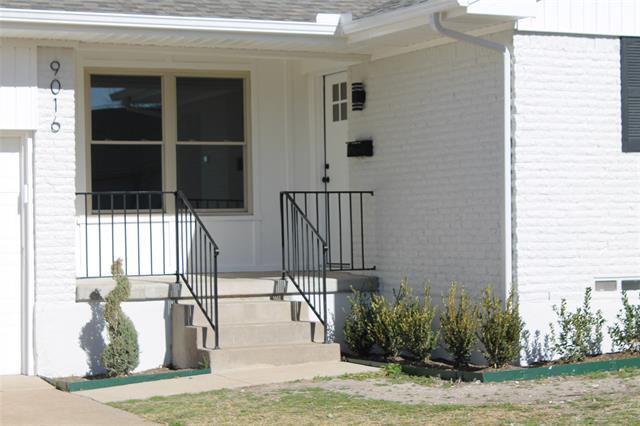 9016 Hackney Ln in Dallas, TX - Building Photo - Building Photo
