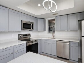 1901 Coquina Way in Coral Springs, FL - Building Photo - Building Photo