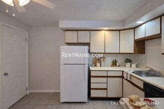 20 Tall Pines Dr in Lewiston, ME - Foto de edificio - Building Photo