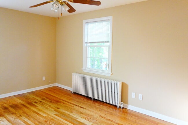 8007 Garland Ave, Unit 2 in Takoma Park, MD - Building Photo - Building Photo