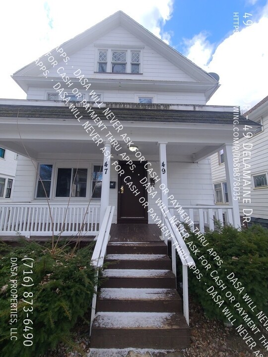 49 Delamaine Dr in Rochester, NY - Building Photo