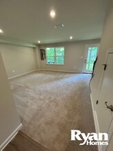 8687 Stevenson Ln in Spotsylvania, VA - Foto de edificio - Building Photo
