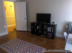 1193 Commonwealth Ave in Boston, MA - Building Photo