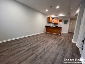 55 Queensberry St in Boston, MA - Building Photo - Building Photo