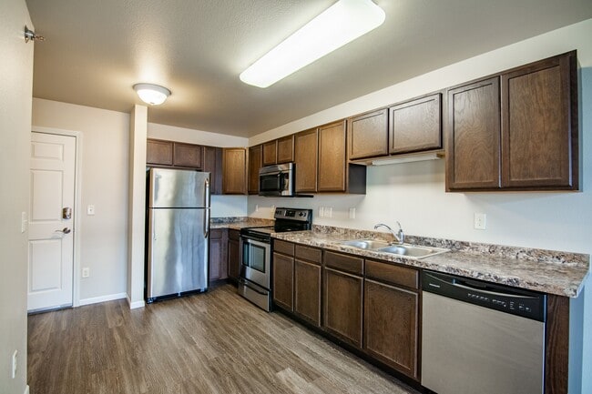 Creekside at Osgood Apartments