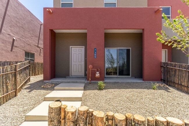 7385 Contenta Ridge in Santa Fe, NM - Building Photo - Building Photo