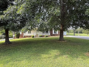 2628 Frank Abernathy Rd in Greenbrier, TN - Building Photo - Building Photo