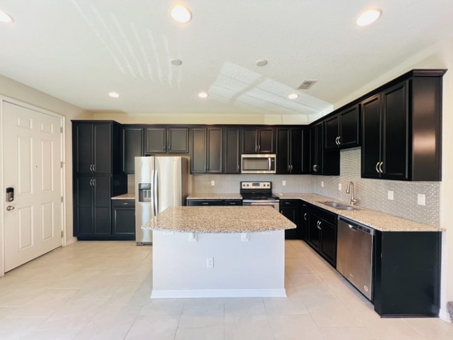 14320 Swanley St in Orlando, FL - Foto de edificio - Building Photo