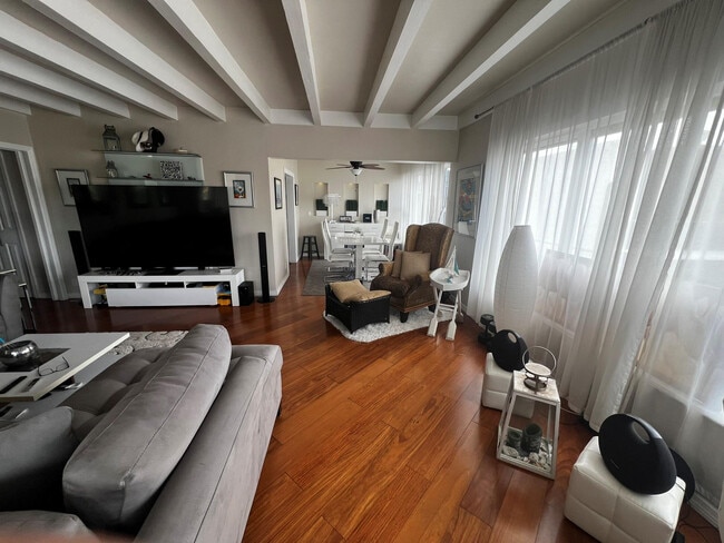 904 NE 20th Ave in Fort Lauderdale, FL - Building Photo - Building Photo