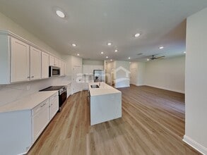 972 Grafton Ridge Dr in Eustis, FL - Building Photo - Building Photo