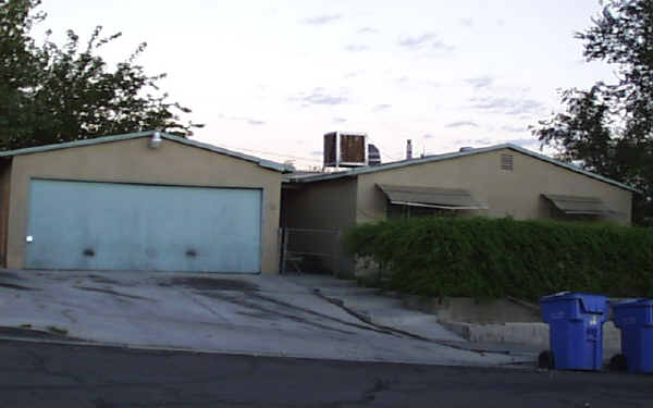 316-318 Maxine Ave in Barstow, CA - Building Photo - Building Photo