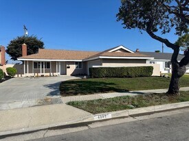 4801 Kaui Dr in Huntington Beach, CA - Building Photo