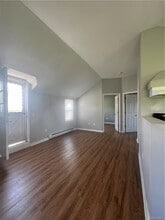 10 Mulberry Ln in Milton, NY - Building Photo - Building Photo