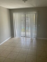 307 Elizabeth St in Brandon, FL - Building Photo - Building Photo