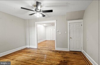 6813 Ditman St in Philadelphia, PA - Building Photo - Building Photo