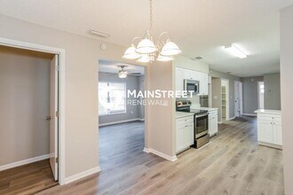 3151 Valley High Dr in Lakeland, FL - Building Photo - Building Photo