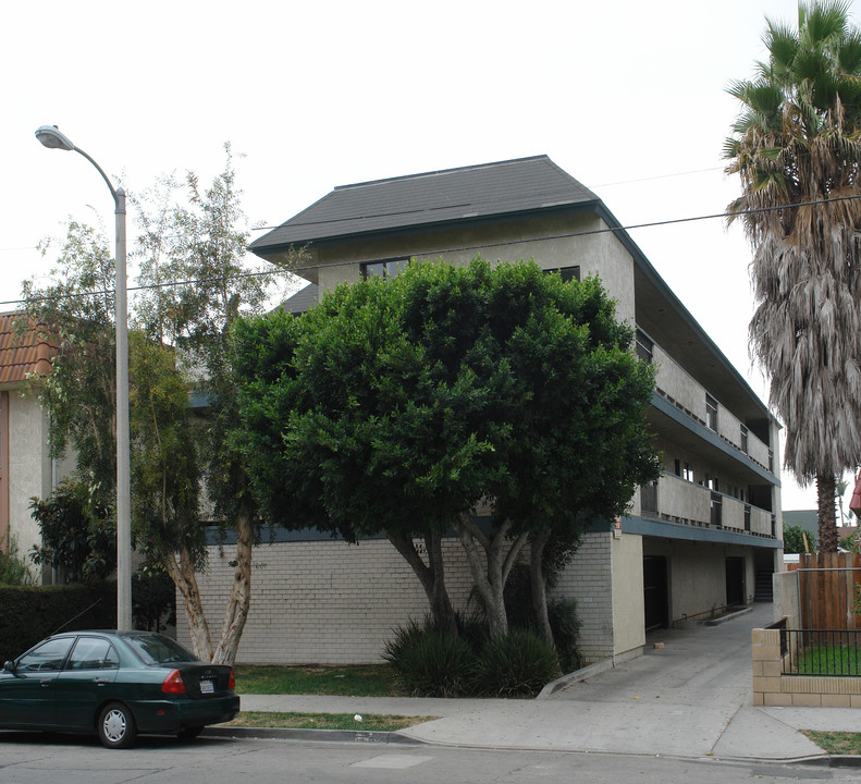 1424 N Spurgeon St in Santa Ana, CA - Building Photo