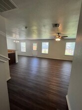 6800 Ferrystone Pass in Austin, TX - Building Photo - Building Photo