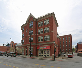 1020 Broadway St in Kansas City, MO - Building Photo - Building Photo