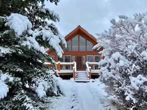 40 Cobble Creek Dr in Evanston, WY - Building Photo - Building Photo