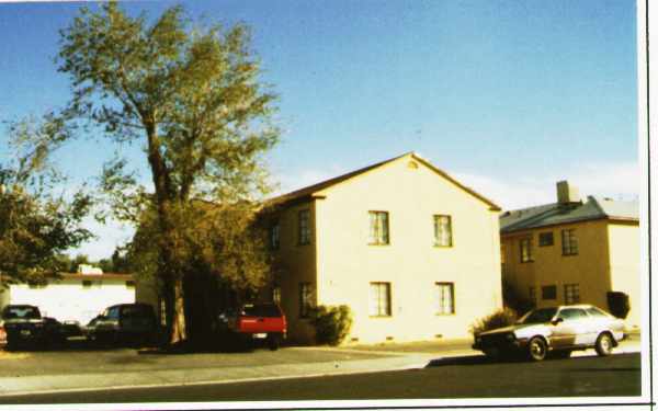 1721 Santa Paula Dr in Las Vegas, NV - Foto de edificio - Building Photo