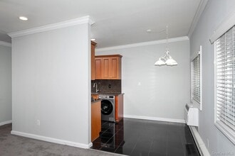 427 Main St in Northport, NY - Building Photo - Building Photo