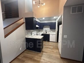 1741 Ridgehaven Ct in Lincoln, NE - Foto de edificio - Building Photo