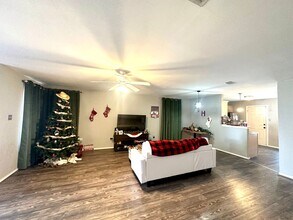 5903 10th St in Lubbock, TX - Building Photo - Building Photo