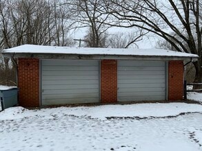 9440 Spencer Rd in Brighton, MI - Building Photo - Building Photo