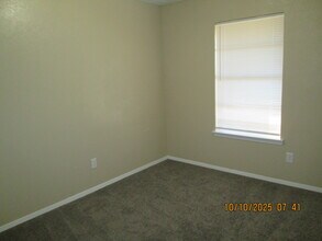 2025 Brandi Ln in Granbury, TX - Foto de edificio - Building Photo