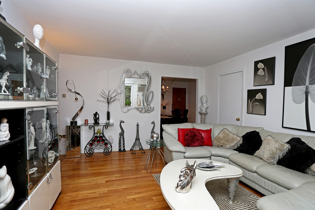 West Park Manor Apartments in Ocean, NJ