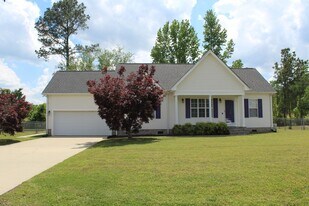 212 Killdeer Dr in Goldsboro, NC - Building Photo