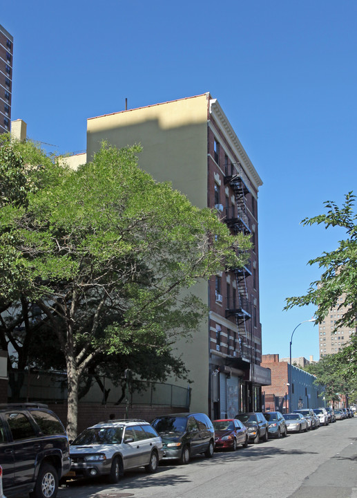 157 Broome St in New York, NY - Building Photo