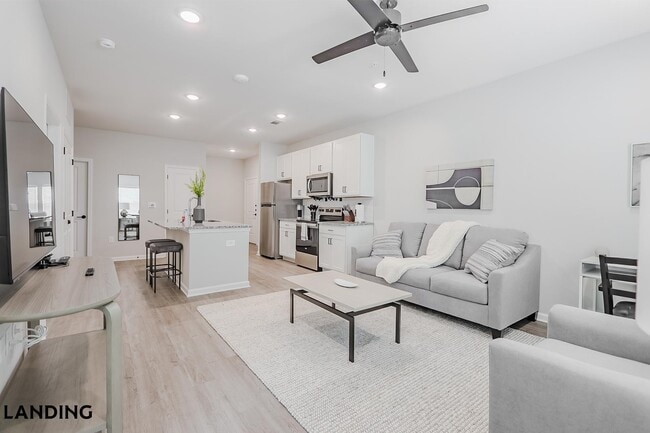 1650 Harris Hill Rd in San Marcos, TX - Building Photo - Building Photo