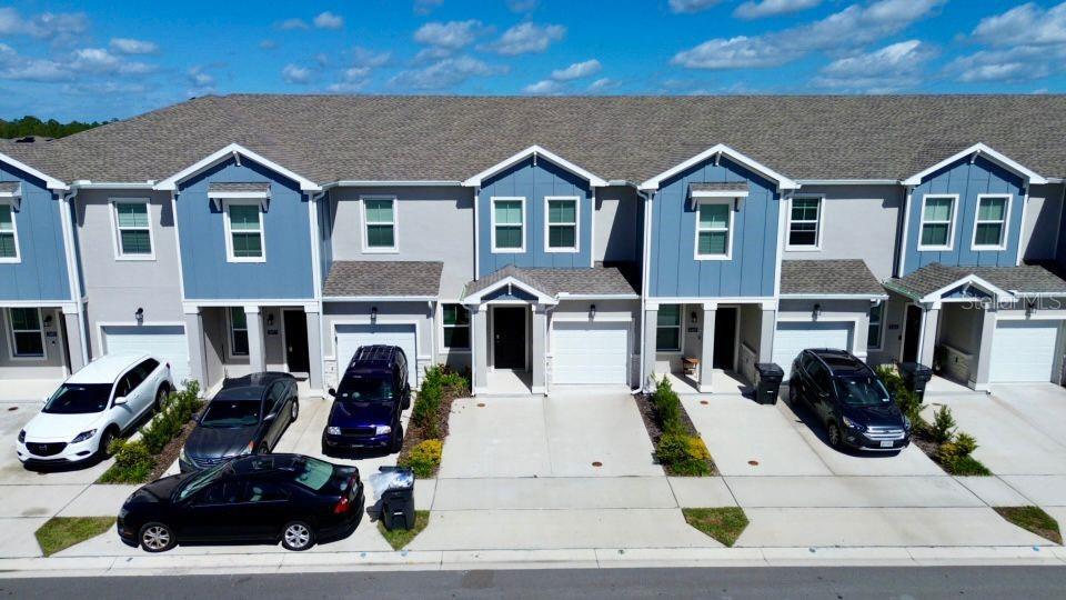 2473 Skyline Lp in Kissimmee, FL - Building Photo