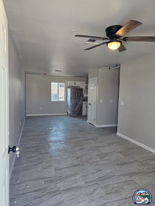 172 W Alamo St in Calipatria, CA - Building Photo - Building Photo