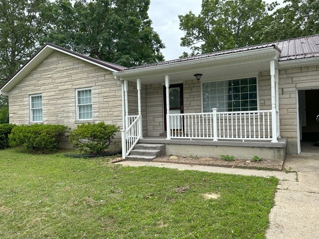 1299 Christian Church Rd in Brandenburg, KY - Building Photo - Building Photo