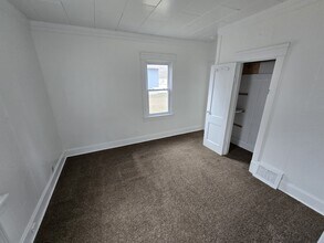 615 Pekin Ave in East Peoria, IL - Building Photo - Building Photo