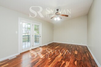 2 Country Wood Ln in Whiteland, IN - Building Photo - Building Photo