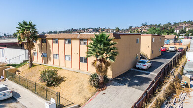 Spring Valley Apartments in Spring Valley, CA - Building Photo - Primary Photo