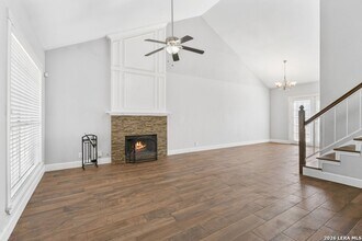 9135 Rue De Lis in San Antonio, TX - Building Photo - Building Photo