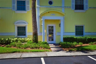 204 Pompano Dr SE in St. Petersburg, FL - Building Photo - Building Photo